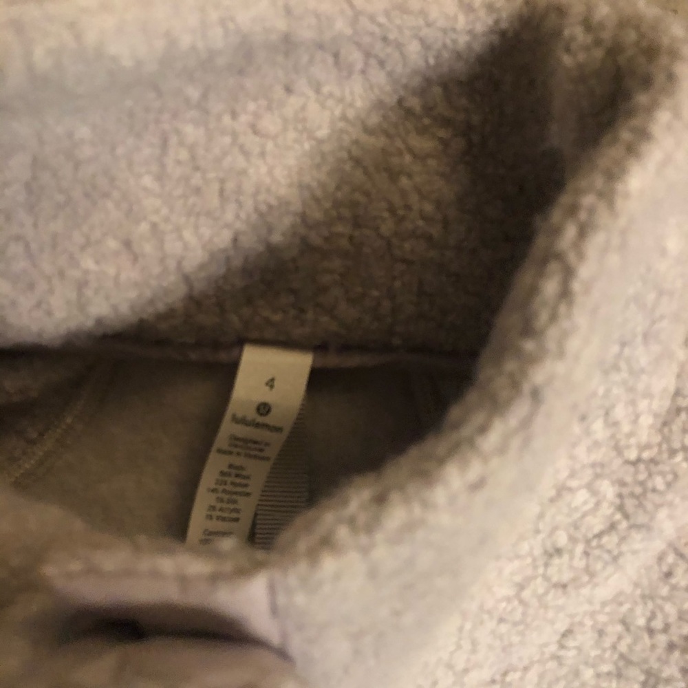 Lululemon Go Cozy Jacket White - Picture 6 of 7